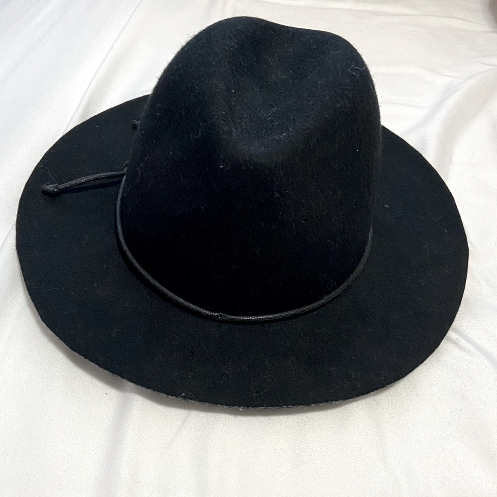 Black hat